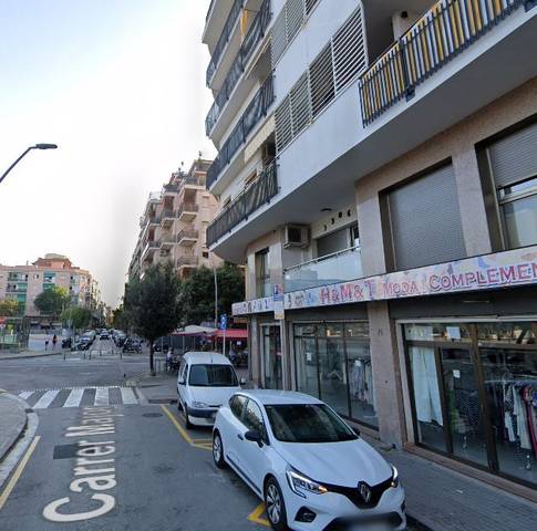 Piso en Venta en Castell - Poble Vell