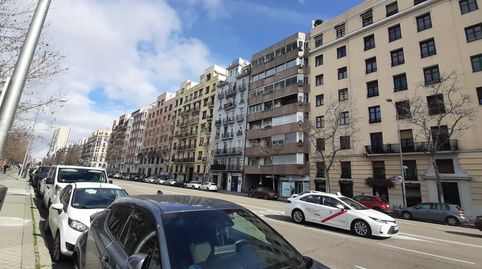 Foto 3 de Piso en venta en Avenida de Menéndez Pelayo, Niño Jesús, Madrid Capital