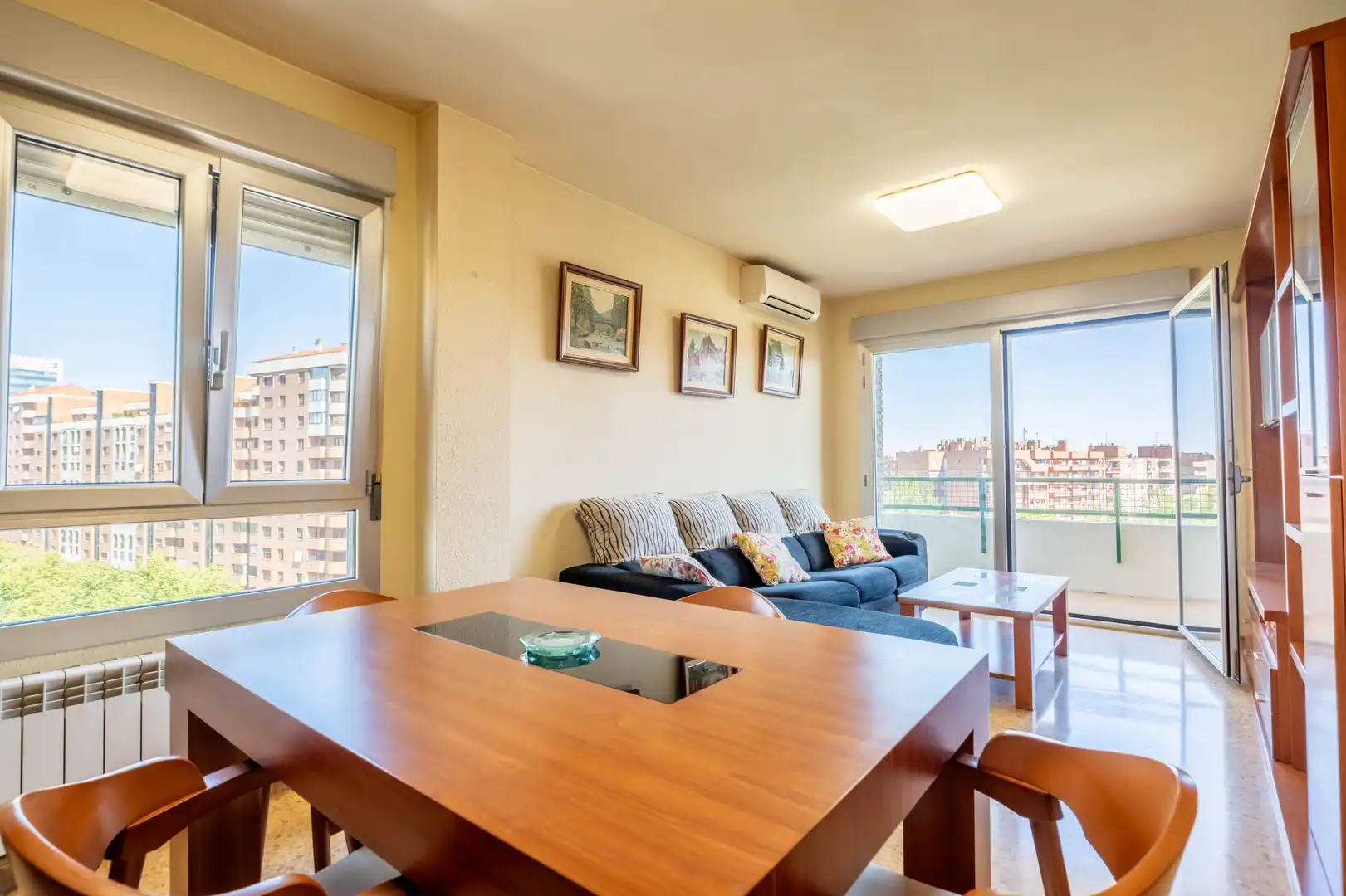 Flat with lift for sale in Calle de Gertrudis Gómez de Avellaneda 11
