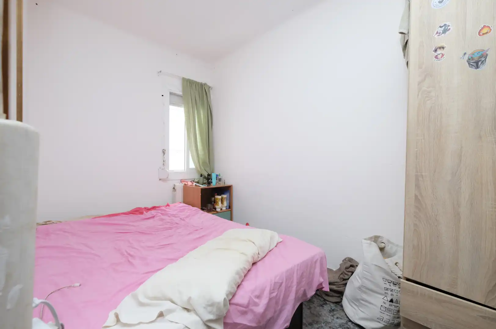 Habitación de Piso en venta en Barcelona con Calefacción