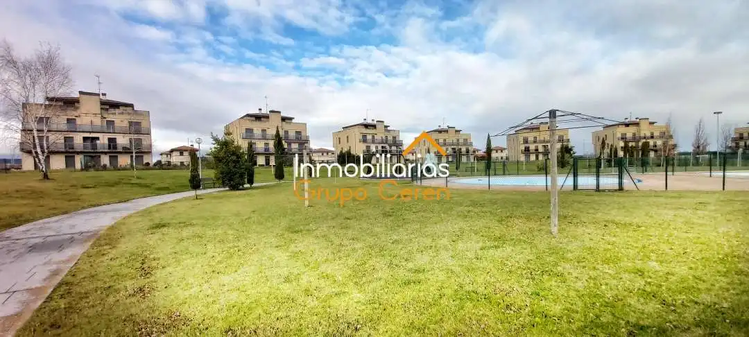 Apartamento en venta en Cirueña