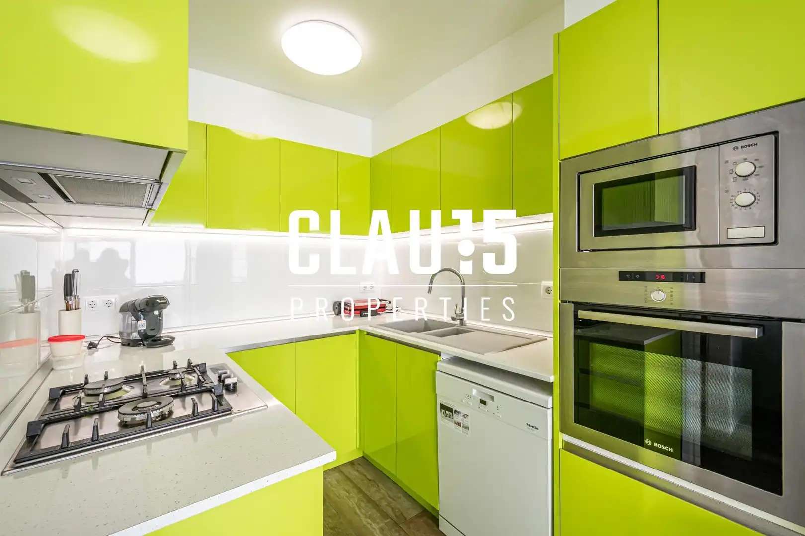 Cocina de Casa adosada en venta en Santa Susanna con Jardín privado y Balcón