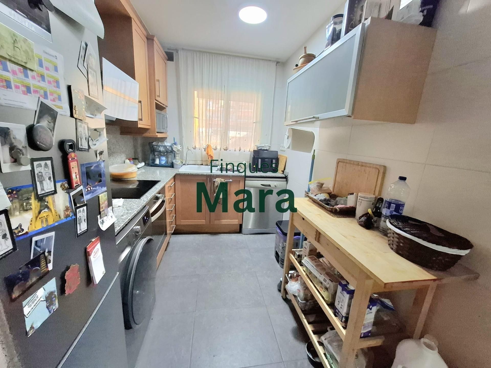 Kitchen of Flat for sale in Sant Boi de Llobregat  with Heating, Parquet flooring and Storage room