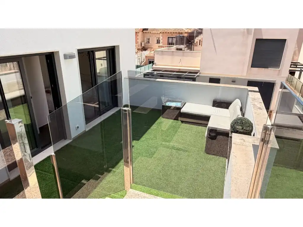 House with pool for sale in Calle Maite Pagazaurtundua Ruiz, imagen 39