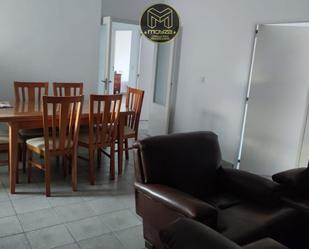 Sala d'estar de Pis de lloguer en  Jaén Capital amb Balcó