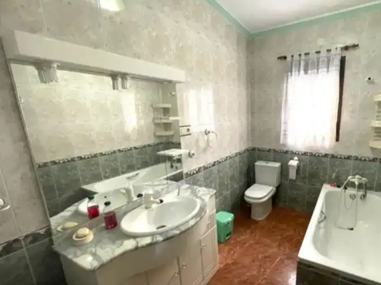 Baño de Casa adosada en venta en Árchez