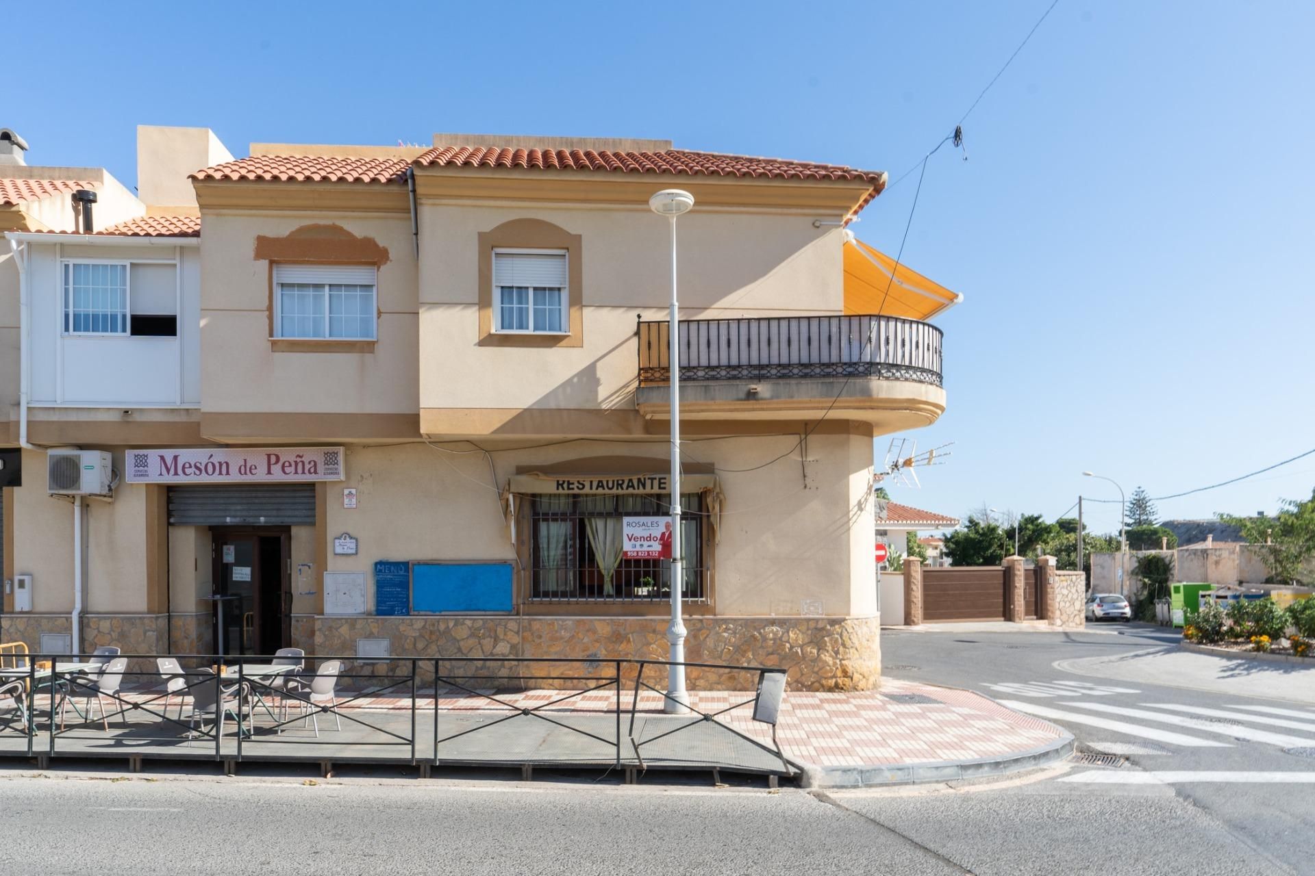 Vista exterior de Local en venda en Gualchos