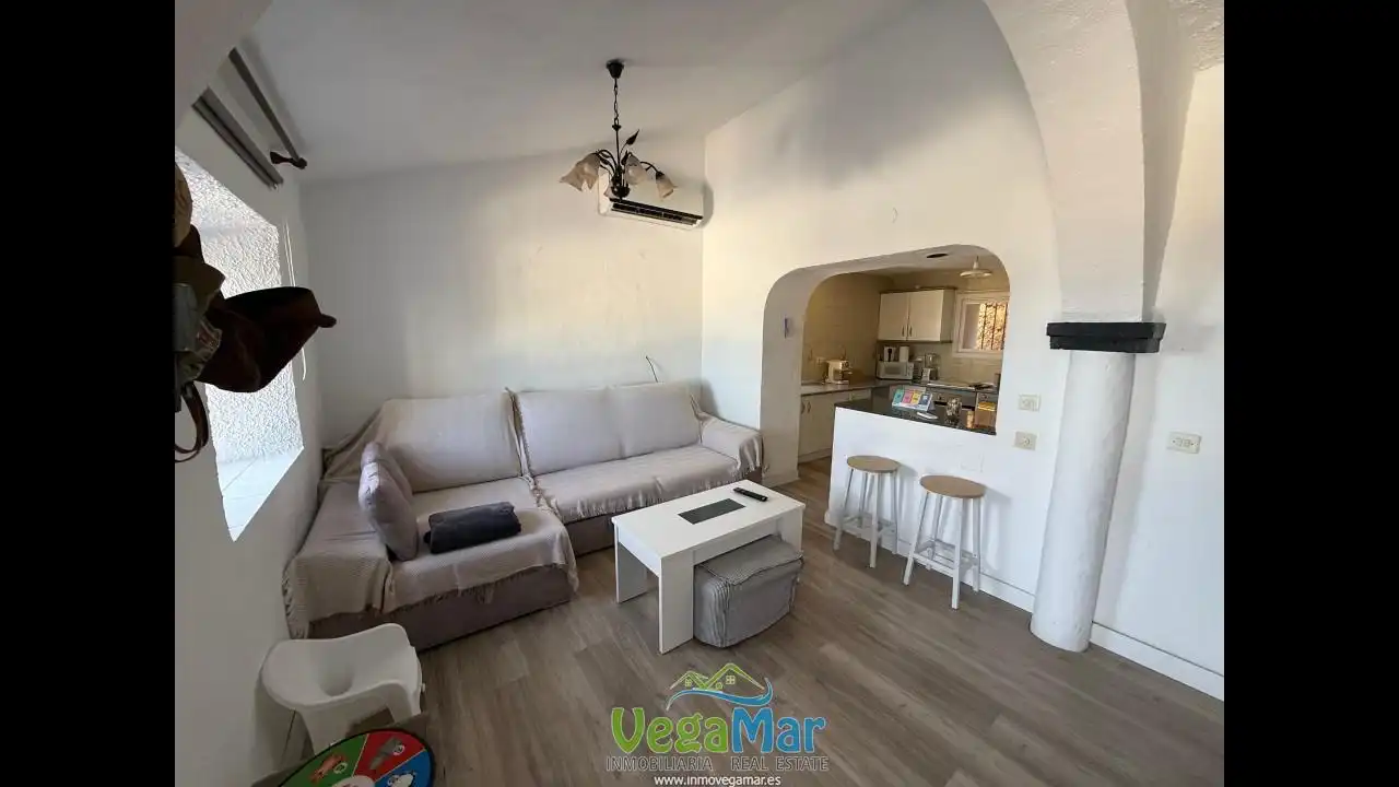 Sala de estar de Casa o chalet en venta en Almuñécar con Terraza y Piscina comunitaria