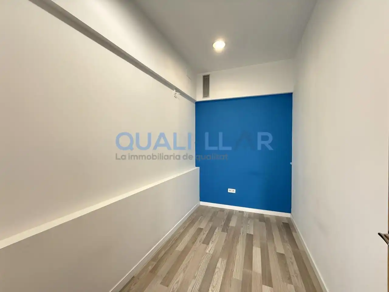 Local de alquiler en Sant Joan Despí con Aire acondicionado