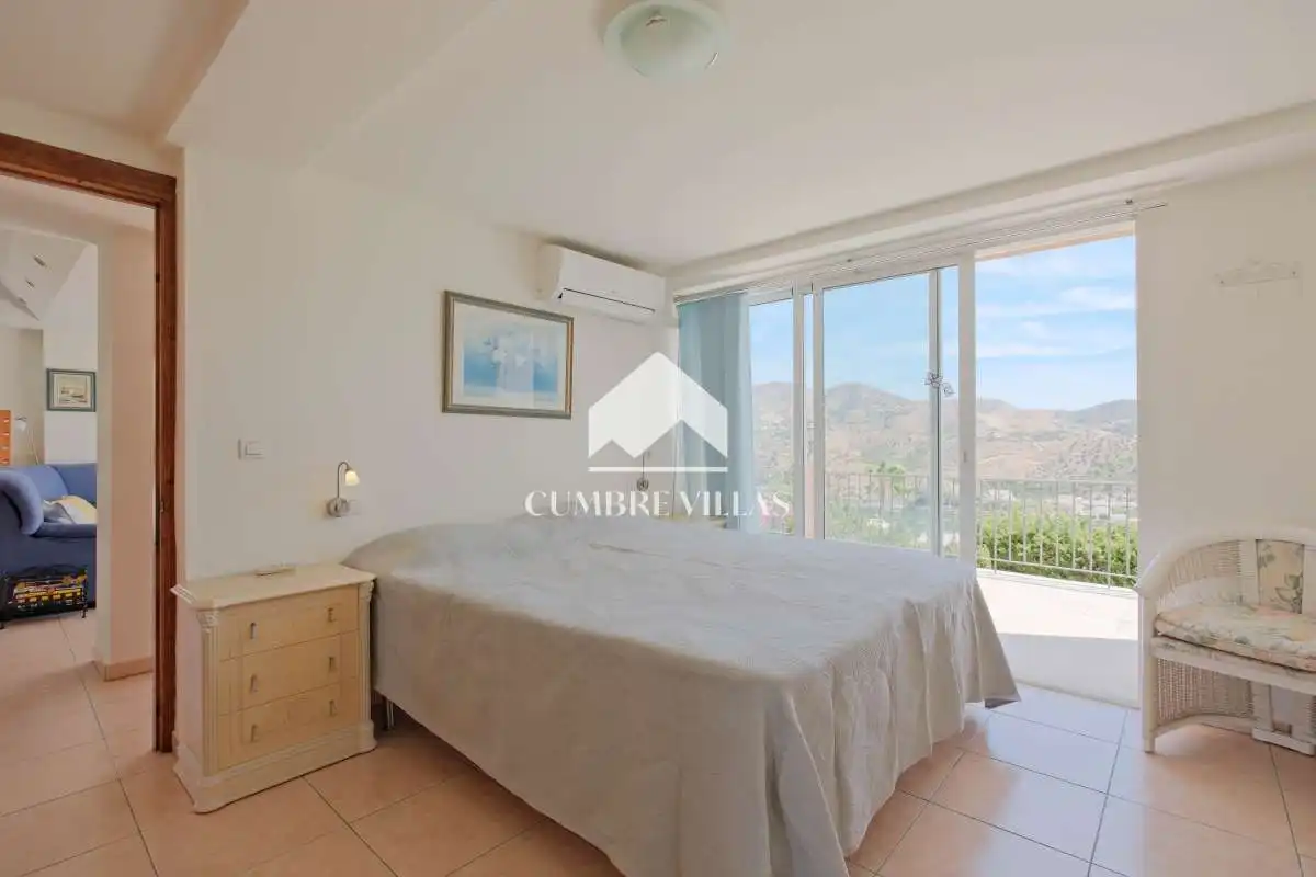 Bedroom of Houses for sale in Almuñécar