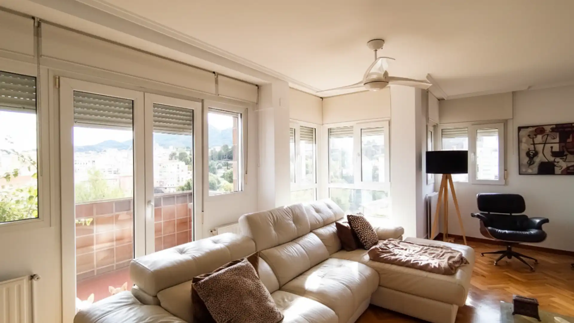 Attic for sale in Santa Rosa