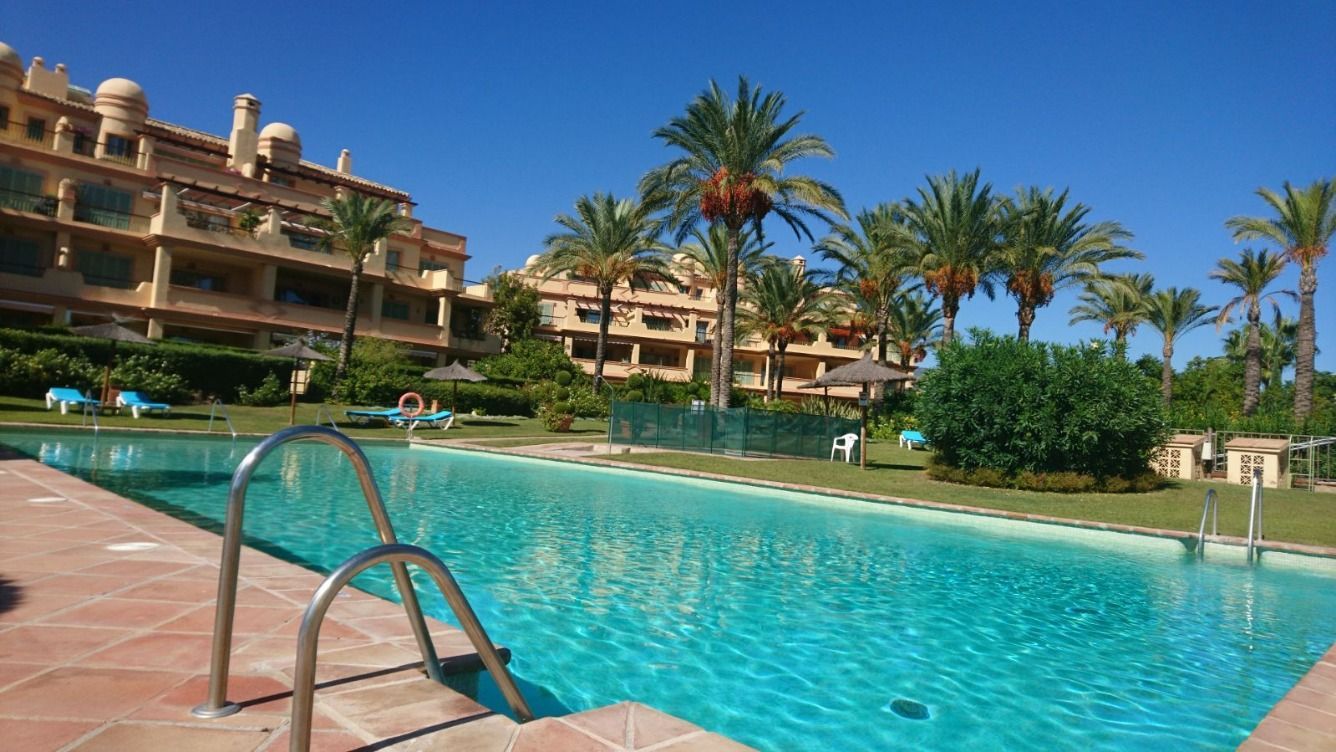 Exterior view of Duplex for sale in Benahavís  with Air Conditioner, Parquet flooring and Terrace