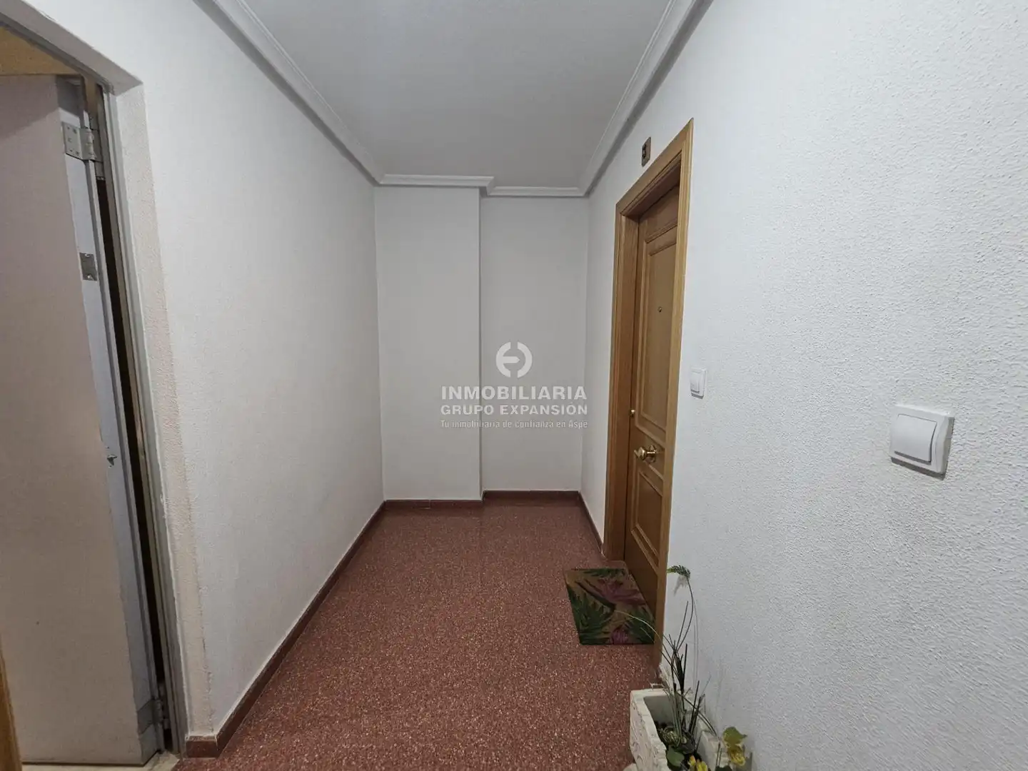 Wohnung zum Verkauf in Aspe mit Abstellraum, Balkon und Gemeinschaftspool