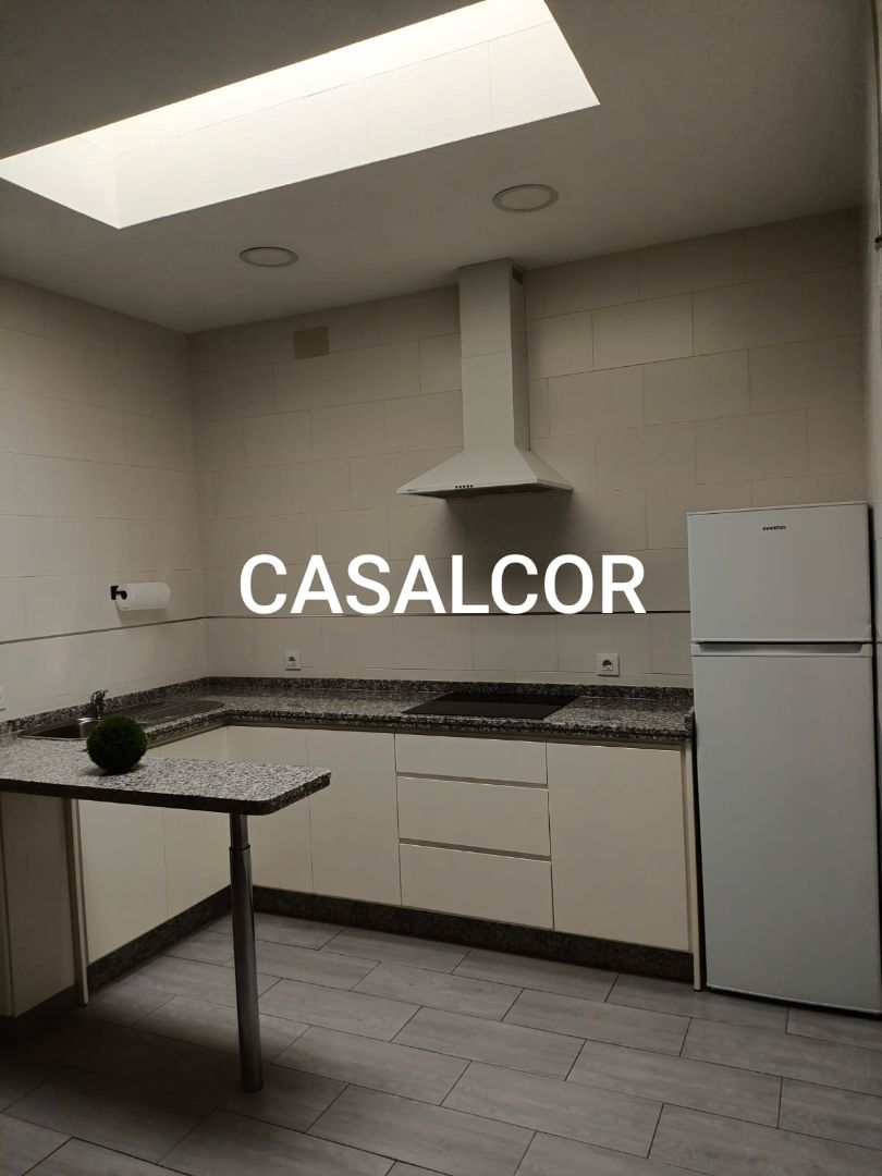 Kitchen of Apartment to rent in Mairena del Alcor  with Air Conditioner, Furnished and TV
