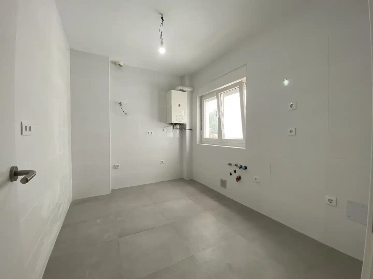 Badezimmer von Wohnung zum Verkauf in Torrelavega  mit Heizung