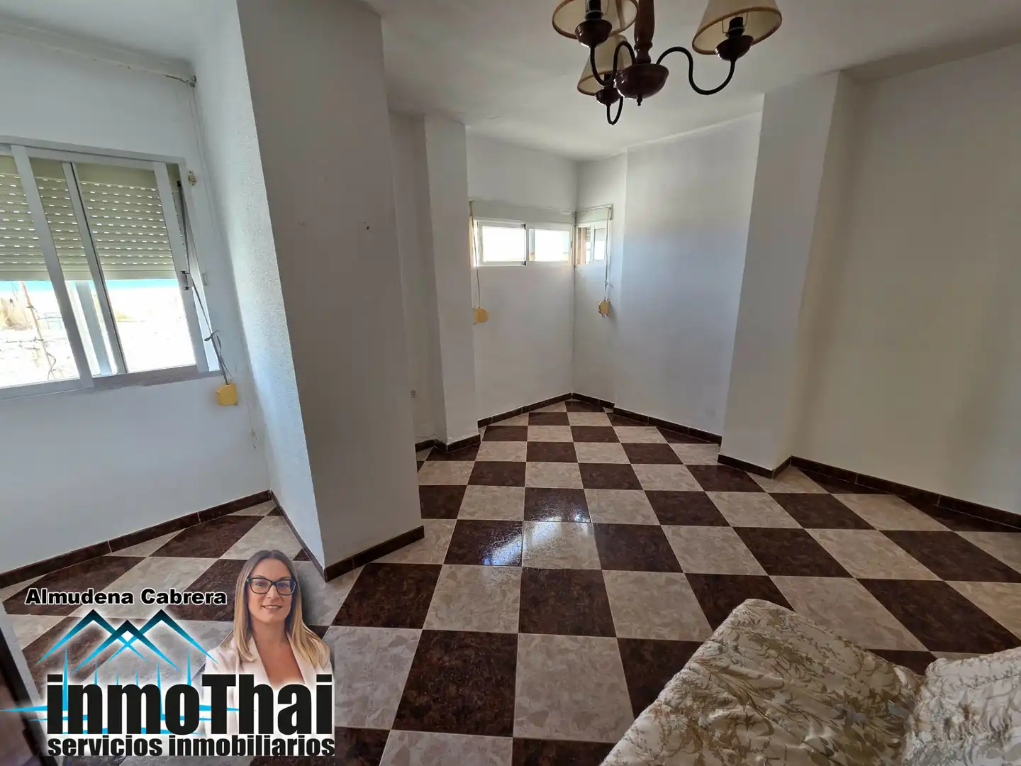 Piso con ascensor en venta en Calle Arcángel San Miguel, imagen 4