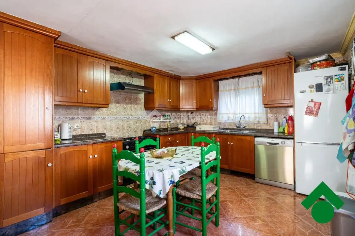 Cocina de Finca rústica en venta en Santa Fe con Aire acondicionado