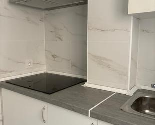 Kitchen of Apartment to rent in Algeciras  with Terrace