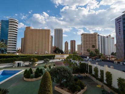 Exterior view of Flat for sale in Benidorm  with Air Conditioner, Private garden and Community pool