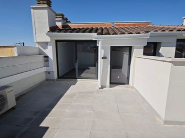 Duplex with balcony for sale in La Llagosta