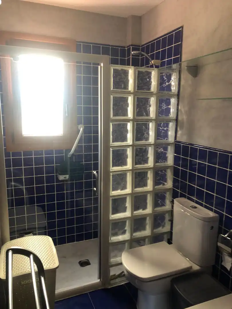Bany de Casa o xalet en venda en Chiclana de la Frontera amb Aire condicionat, Calefacció i Jardí privat