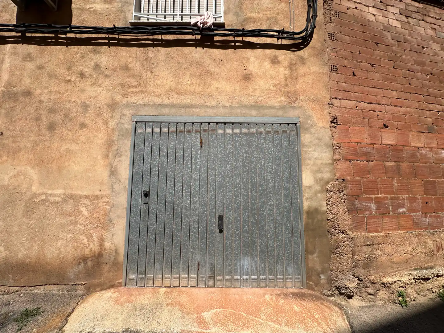 Außenansicht von Wohnung zum Verkauf in L'Alcora mit Terrasse