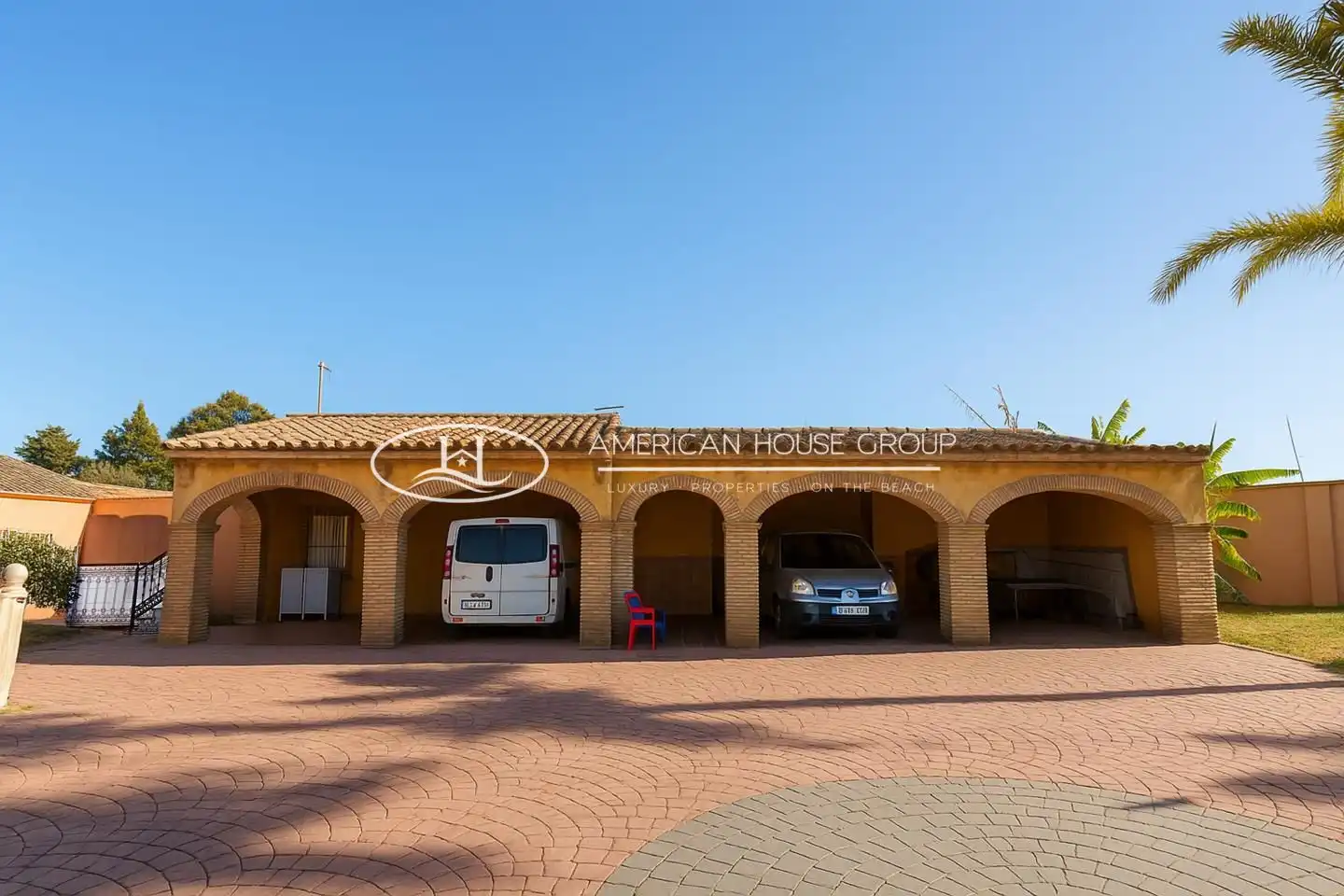 Exterior view of Houses for sale in Chiclana de la Frontera  with Private garden, Terrace and Storage room