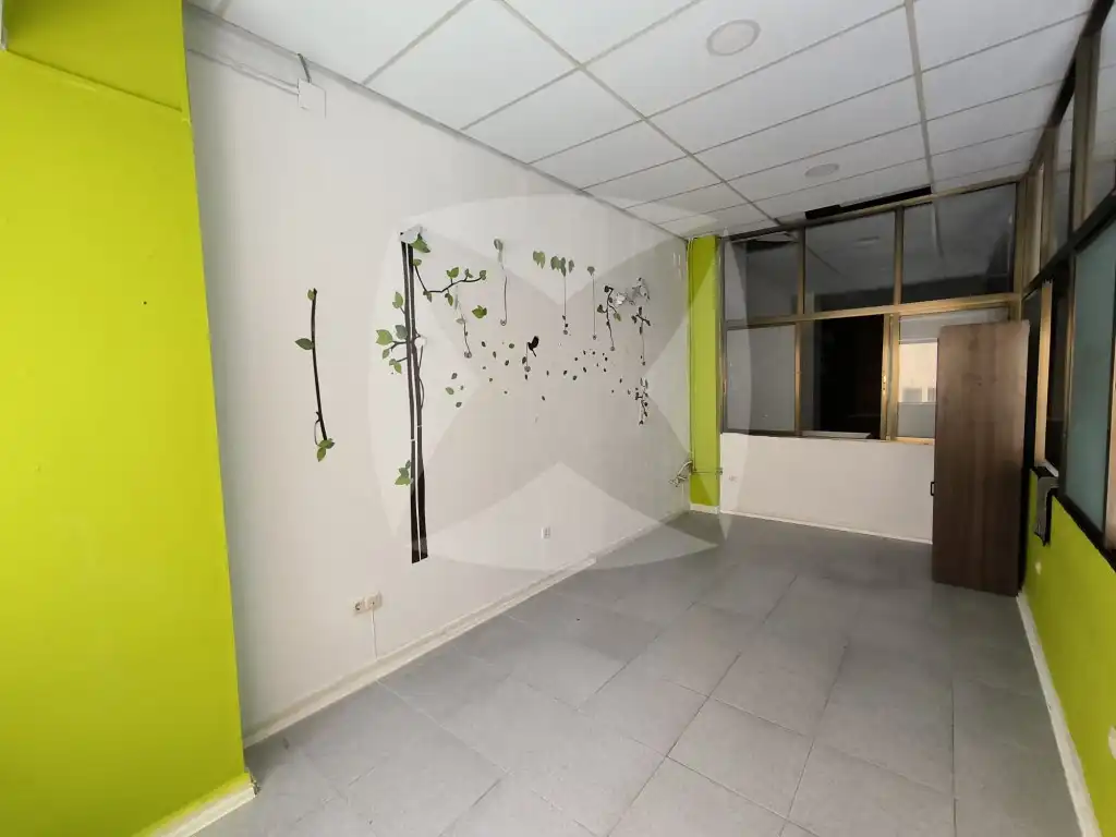 Local comercial en alquiler en Avenida Isabel de Moctezuma, imagen 6