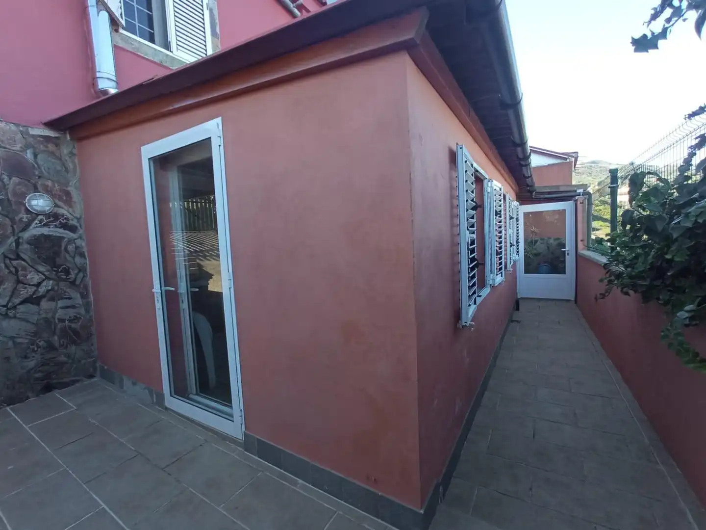 Vista exterior de Casa o xalet en venda en Santa Brígida amb Jardí privat, Terrassa i Traster