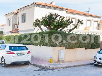 Vista exterior de Casa o xalet en venda en Garrucha amb Aire condicionat i Terrassa