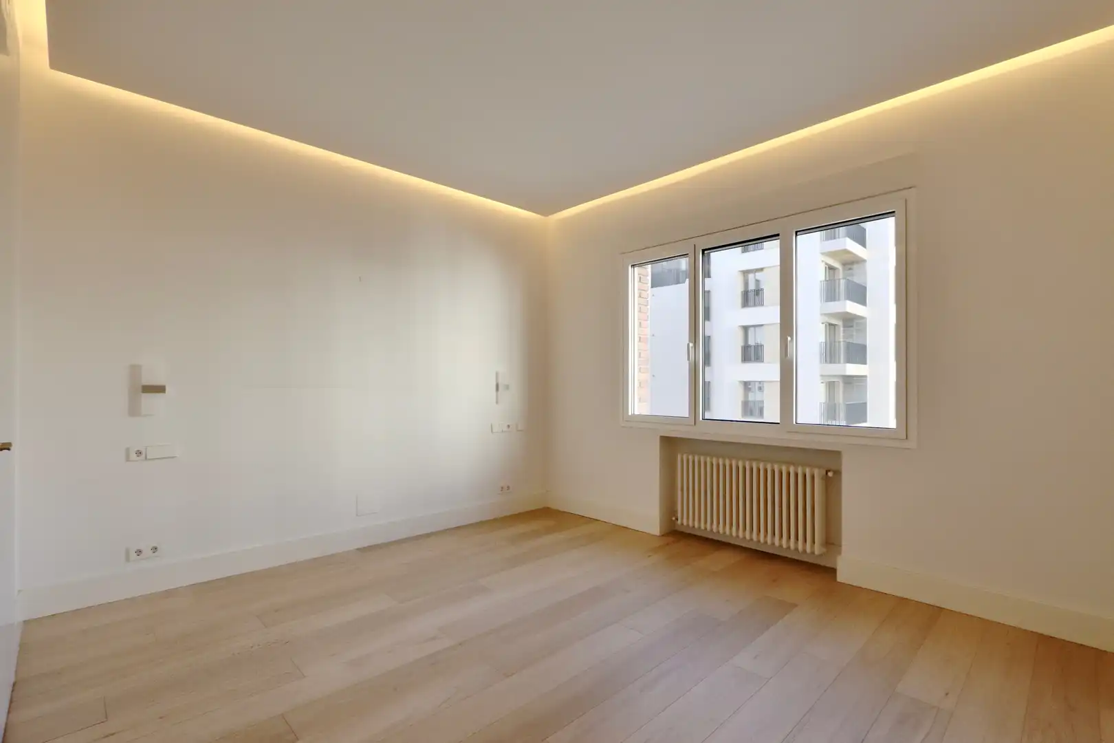 Sala de estar de Piso en venta en Madrid con Aire acondicionado, Calefacción y Parquet
