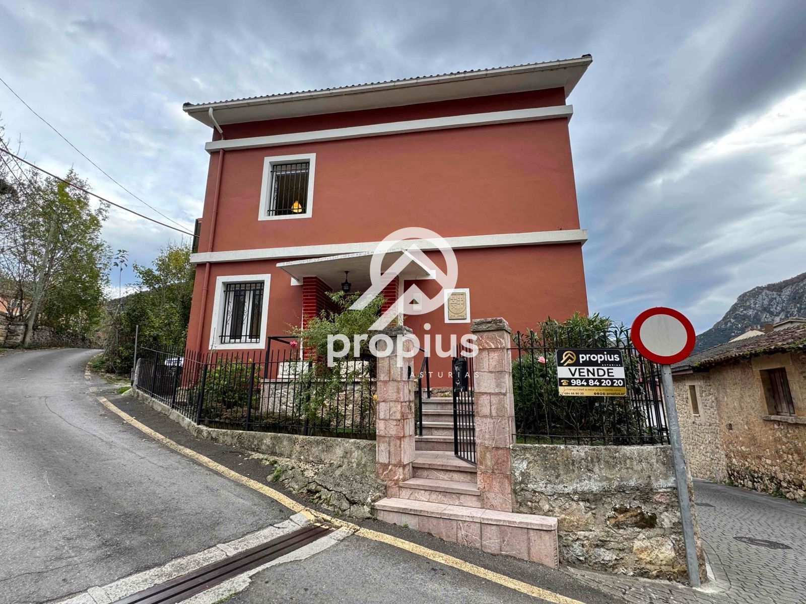 Exterior view of House or chalet for sale in Cabrales  with Heating, Terrace and Storage room