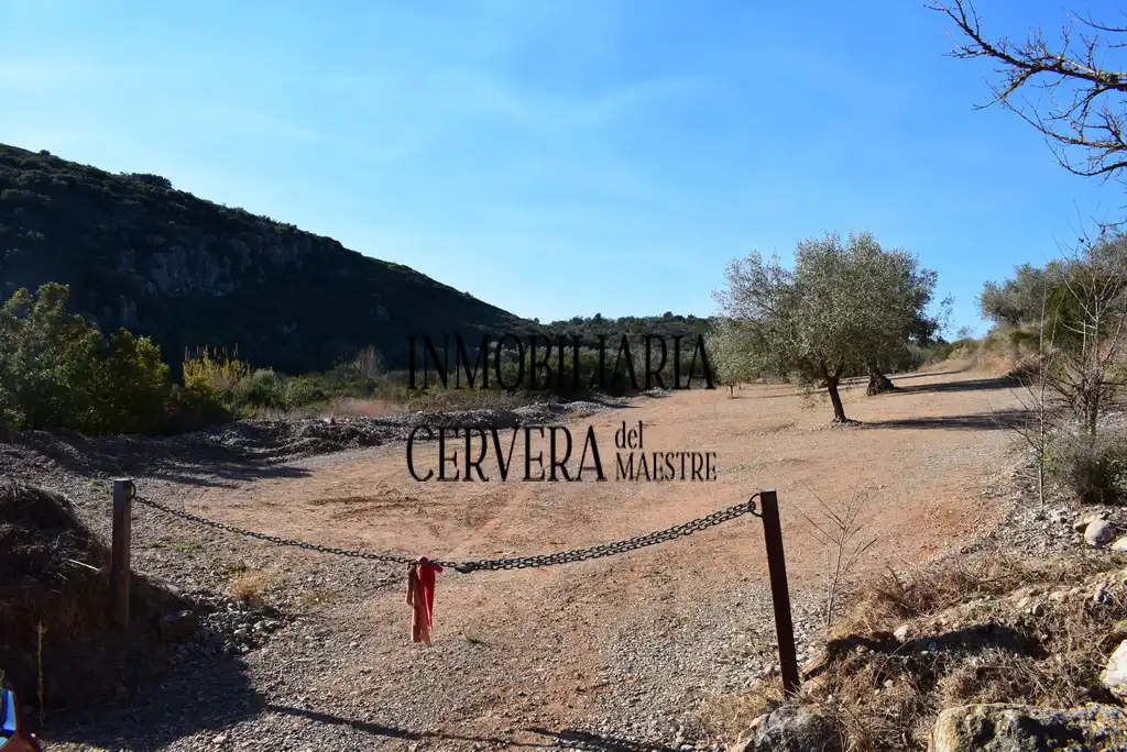 Finca rústica en venda en Cervera del Maestre amb Terrassa