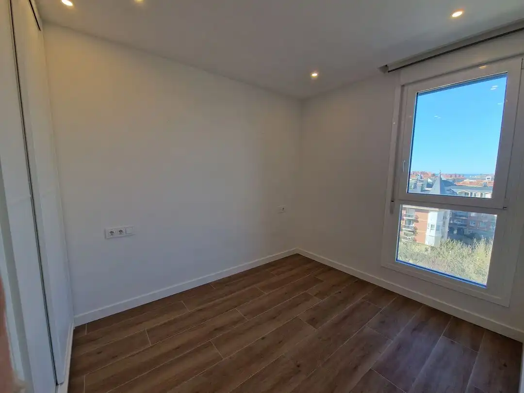 Bedroom of Flat for sale in Zarautz  with Heating, Terrace and Balcony