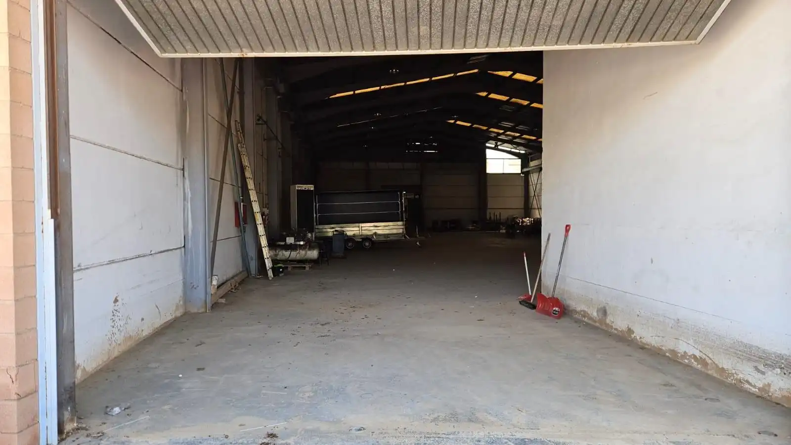 Industrial buildings for rent in Algemesí