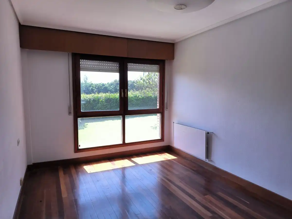 Habitación de Casa o chalet en venta en Getxo  con Calefacción, Terraza y Trastero