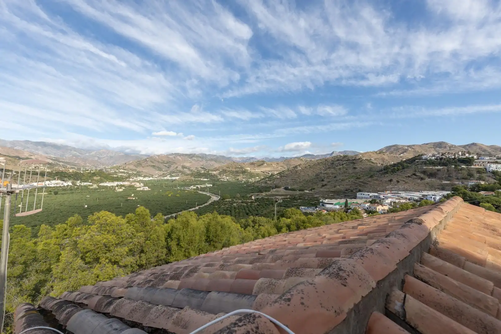 Vista exterior de Casa o chalet en venta en Madrid con Aire acondicionado, Calefacción y Jardín privado