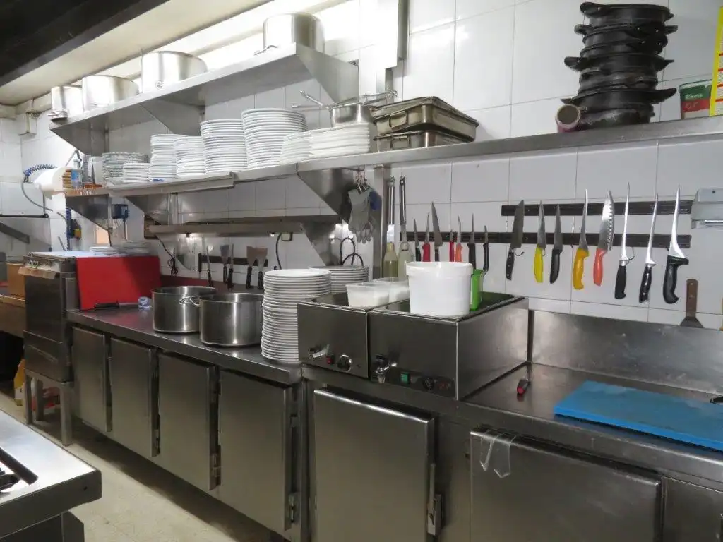 Cocina de Local en traspaso en Sant Andreu de la Barca con Aire acondicionado, Calefacción y Terraza