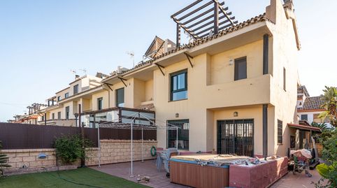 Magnífica casa adosada con jacuzzi y vistas al mar
