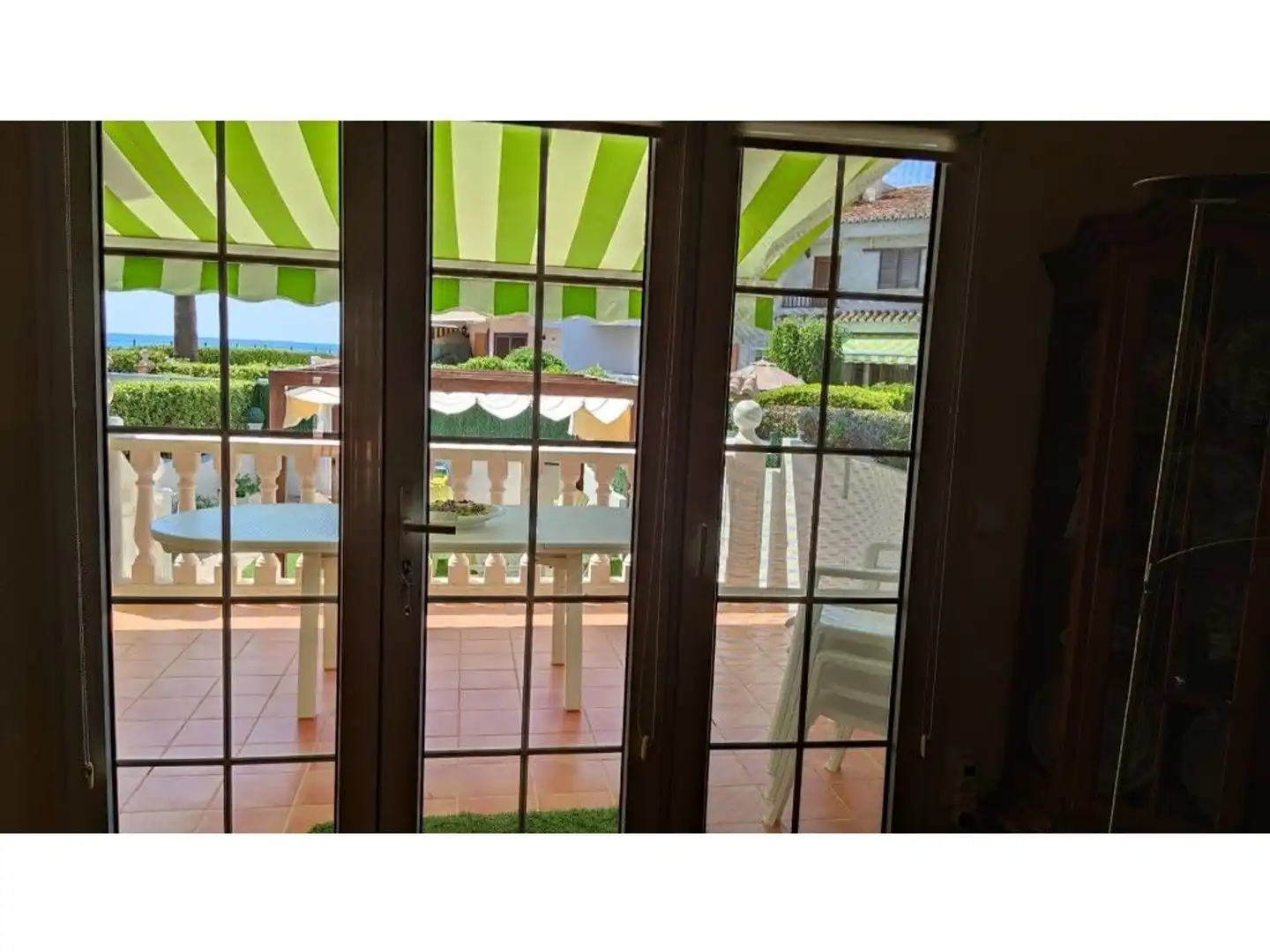 Vista exterior de Casa adosada en venta en El Puig de Santa Maria con Aire acondicionado, Calefacción y Jardín privado