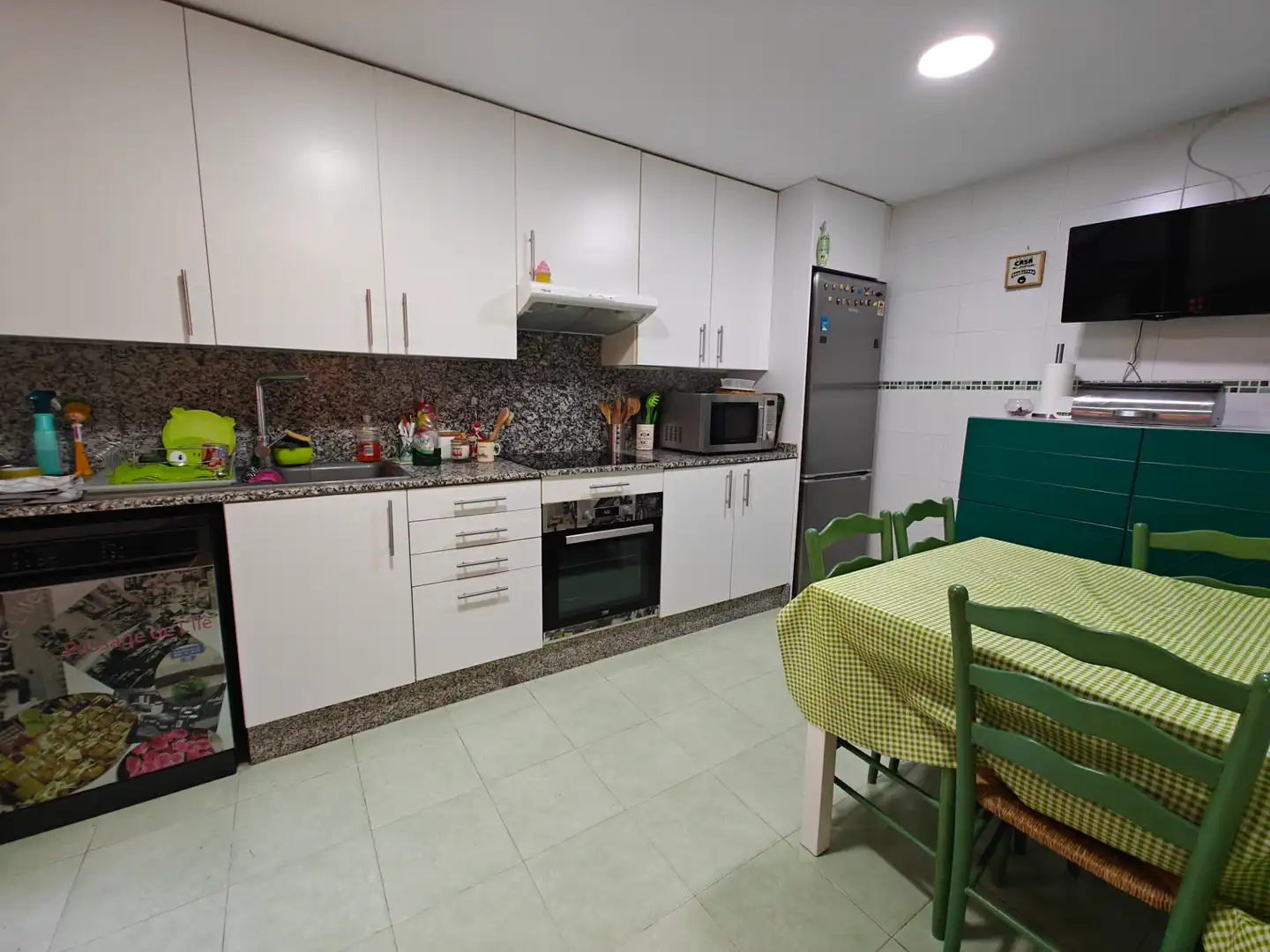 Cuina de Pis per a compartir en San Vicente del Raspeig / Sant Vicent del Raspeig amb Parquet, Moblat i Forn