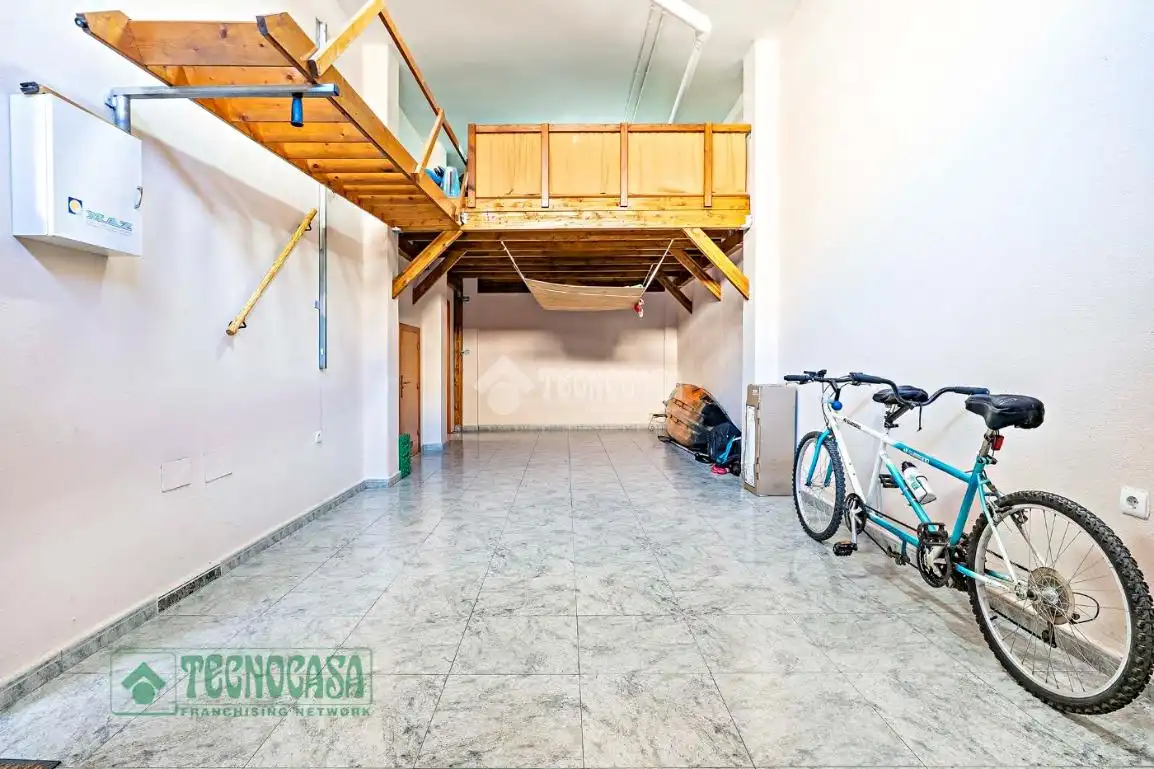 Haus oder Chalet zum Verkauf in El Ejido mit Klimaanlage und Möbliert