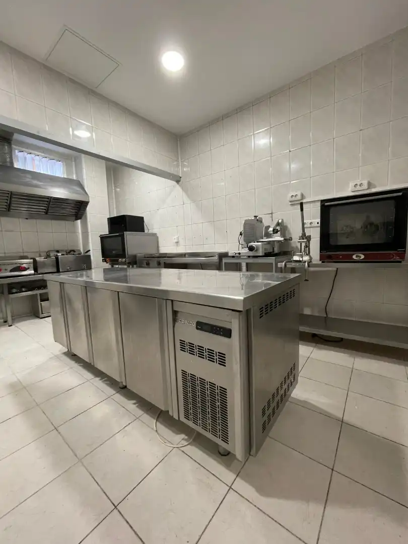 Local commercial à vendre à Avenida 1 de Mayo, imagen 4