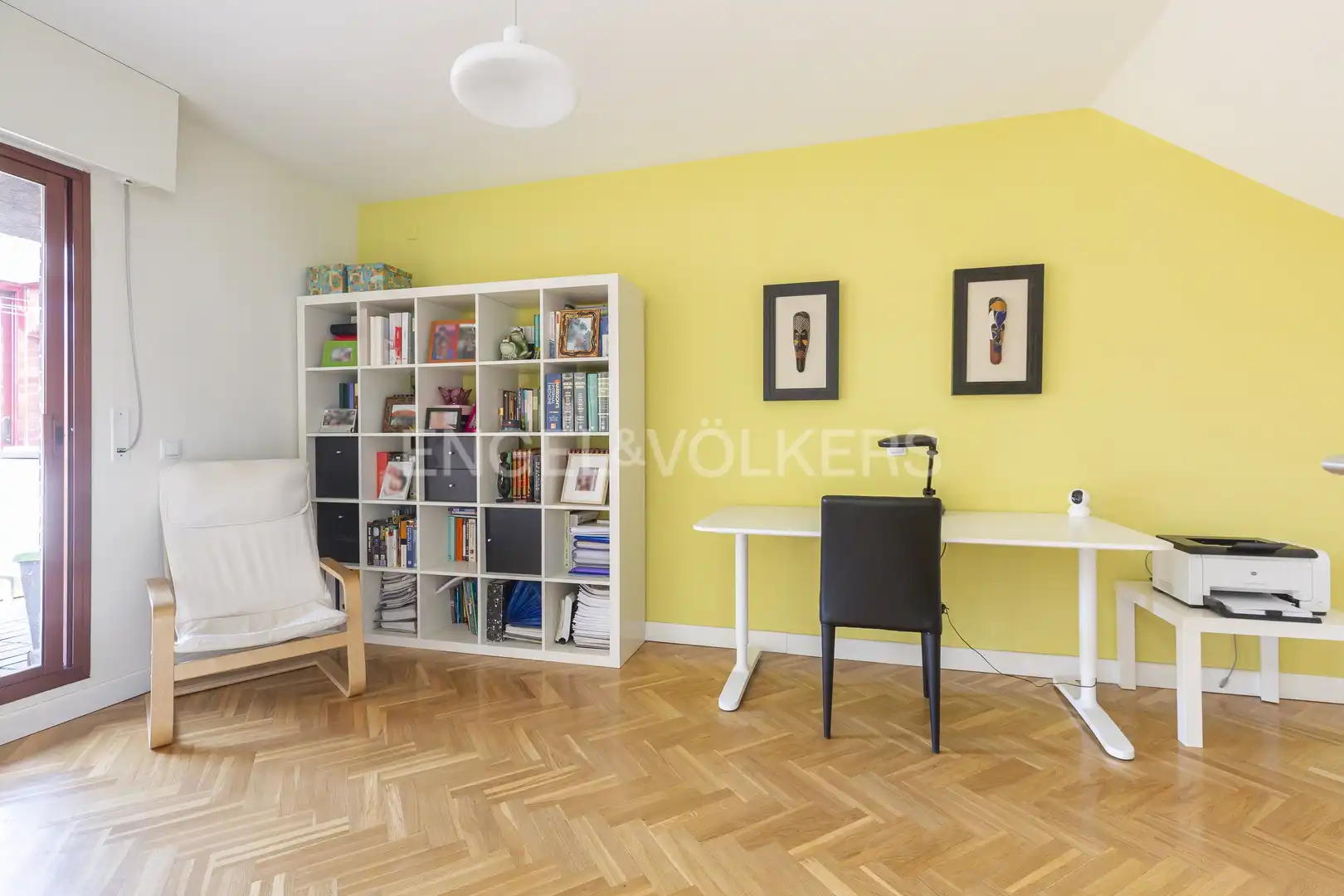 Sala d'estar de Casa o xalet de lloguer en Majadahonda amb Aire condicionat, Calefacció i Jardí privat