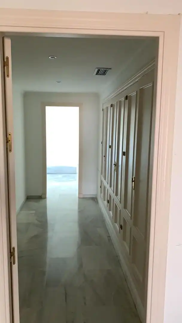 Mini appartamento con terrazza in vendita a Nueva Andalucía, imagen 9