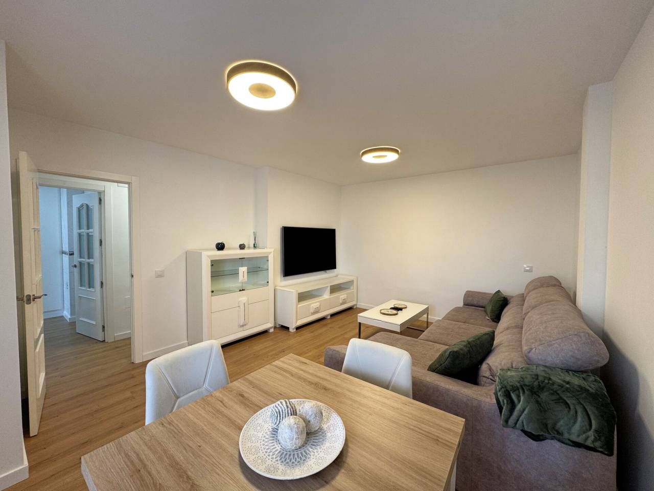 Living room of Flat to rent in La Línea de la Concepción  with Air Conditioner, Terrace and Furnished