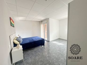 Pis amb balcó en venda a VINAROS