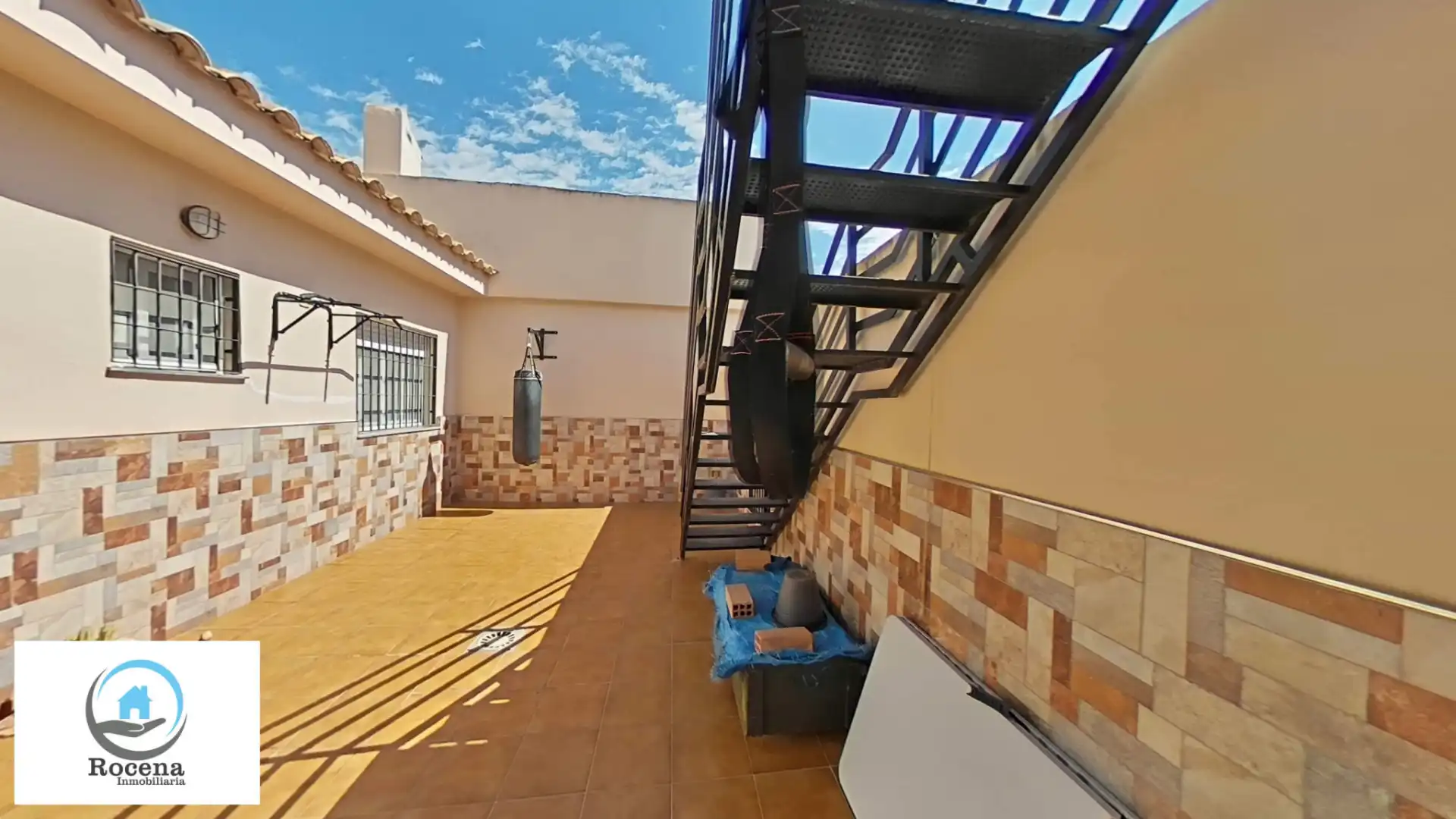 Terrassa de Casa o xalet en venda en Cartagena amb Aire condicionat, Calefacció i Jardí privat