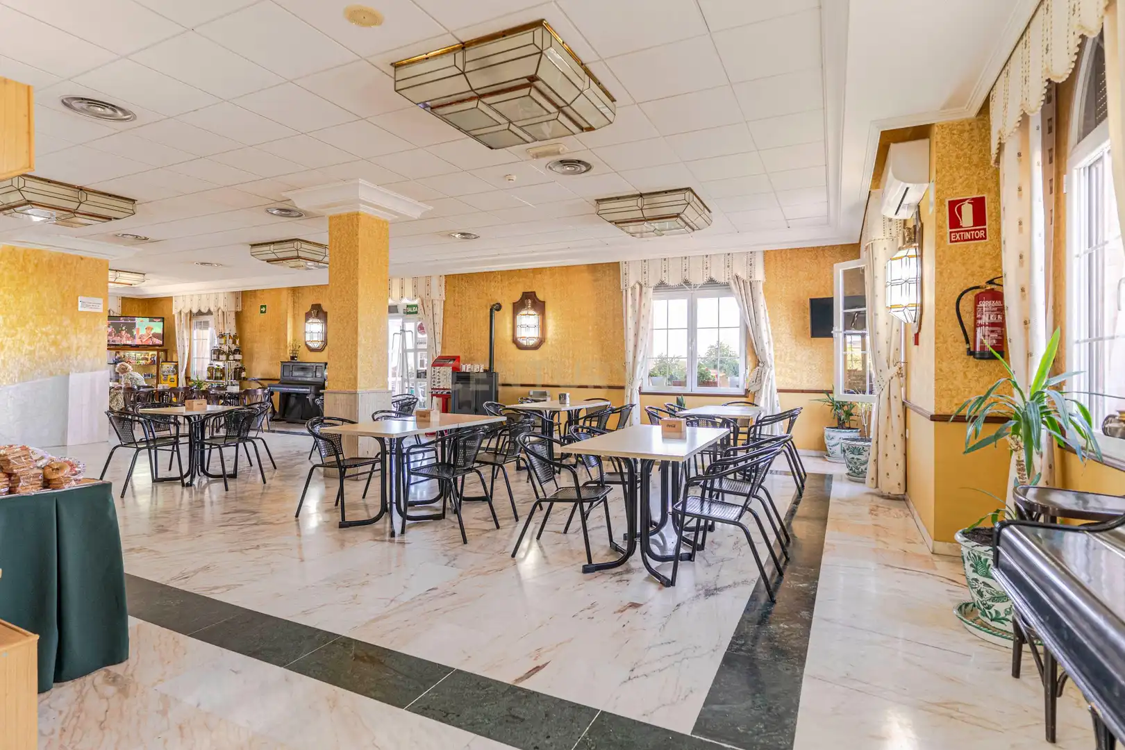 Edificio en venta en N-342, 11, 18870 Gor, Granada, Spain, 12, Gor