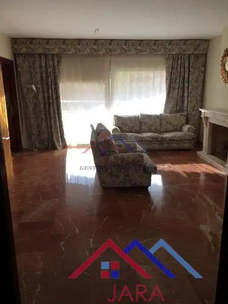 Sala de estar de Piso de alquiler en Jerez de la Frontera con Aire acondicionado, Terraza y Amueblado